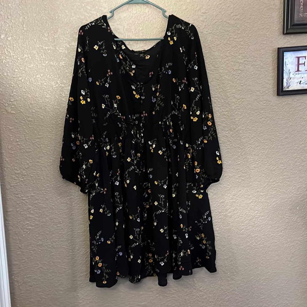 Pretty dressy top Always Indigo